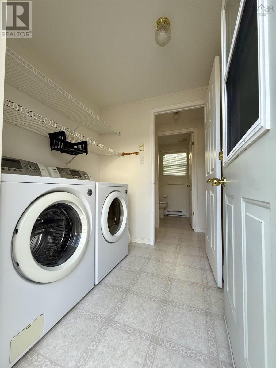 31 Thomson Drive Property Photo 19