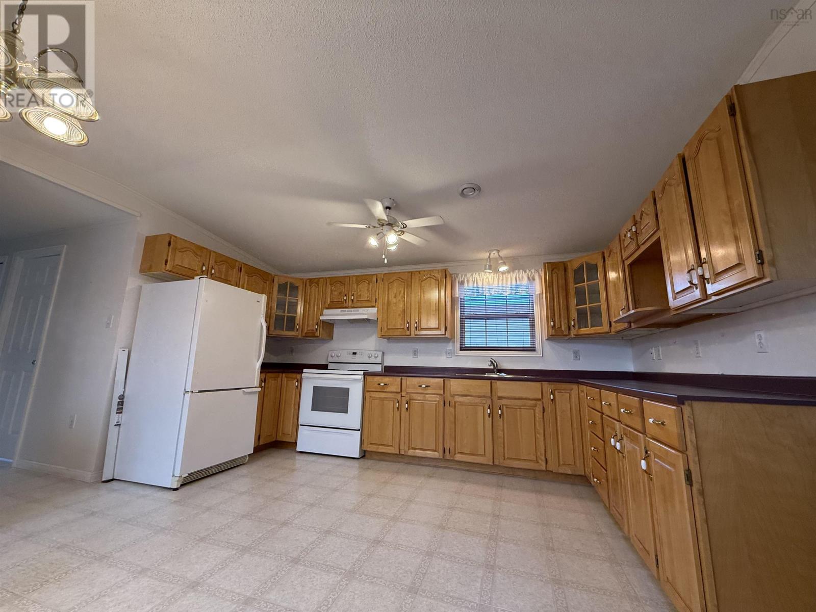 31 Thomson Drive Property Photo 23