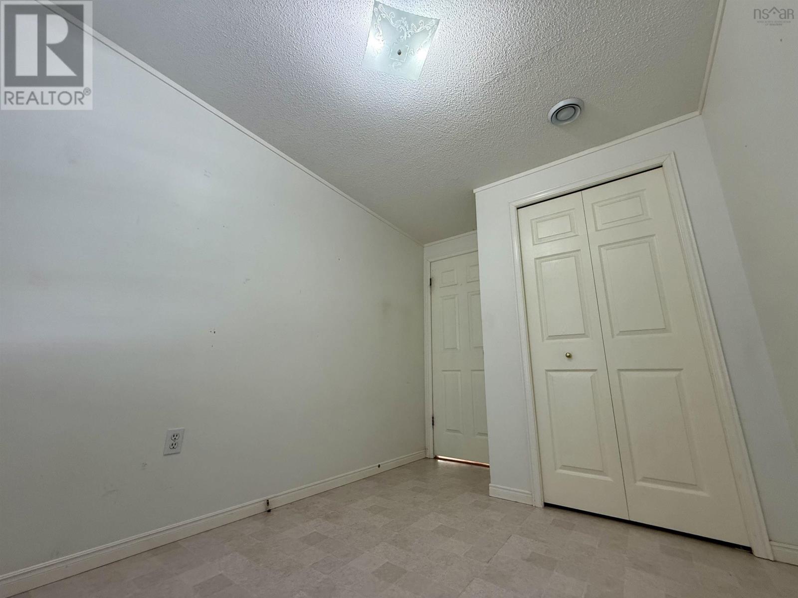 31 Thomson Drive Property Photo 38