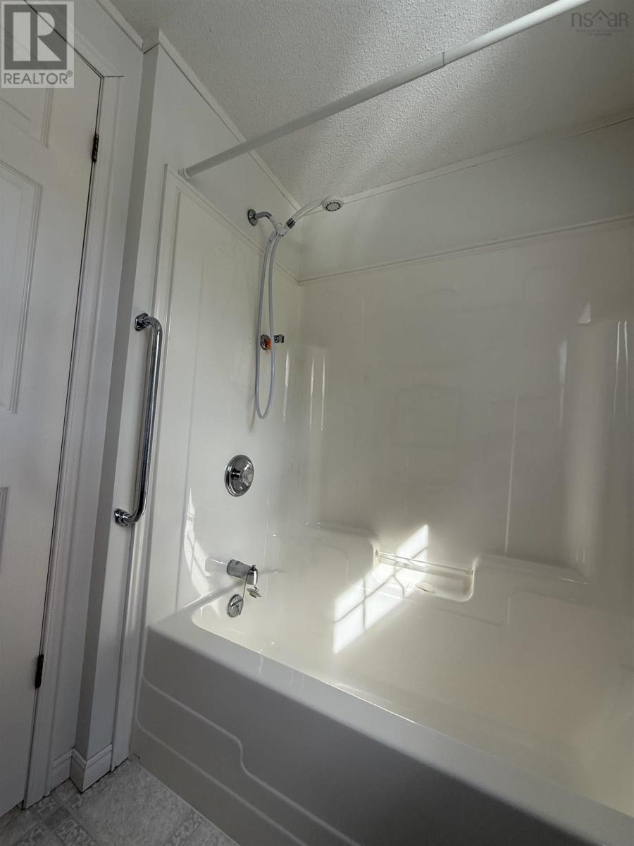 31 Thomson Drive Property Photo 41