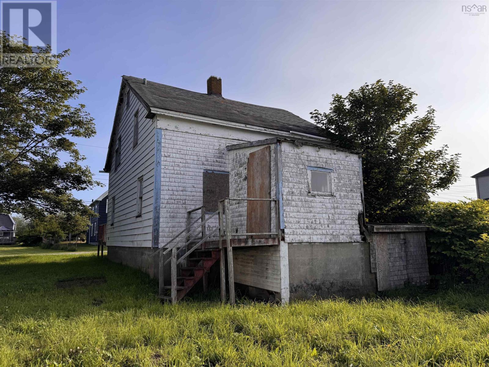 12 Butler Street Property Photo 5