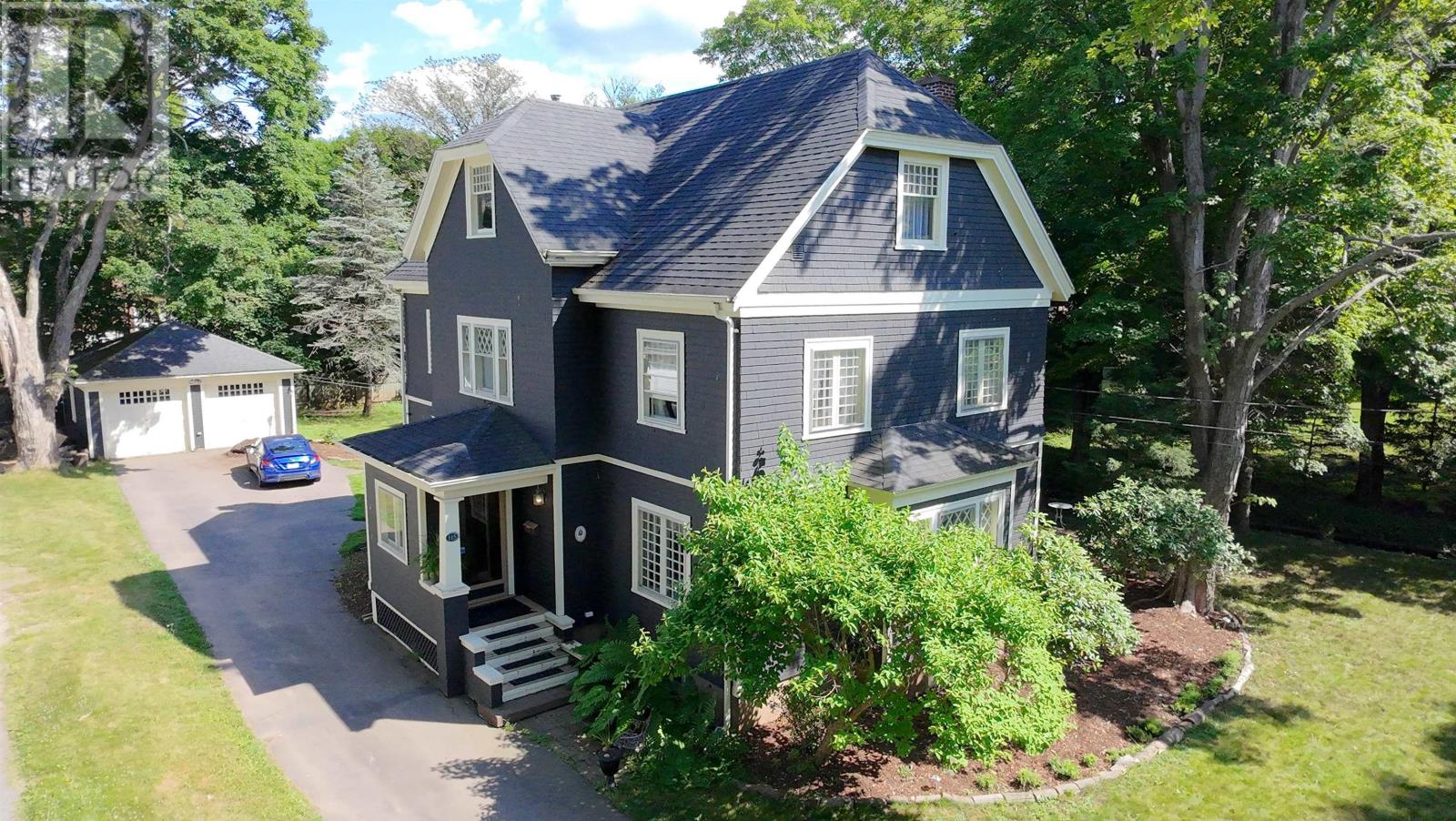 115 Willow Street Property Photo 1