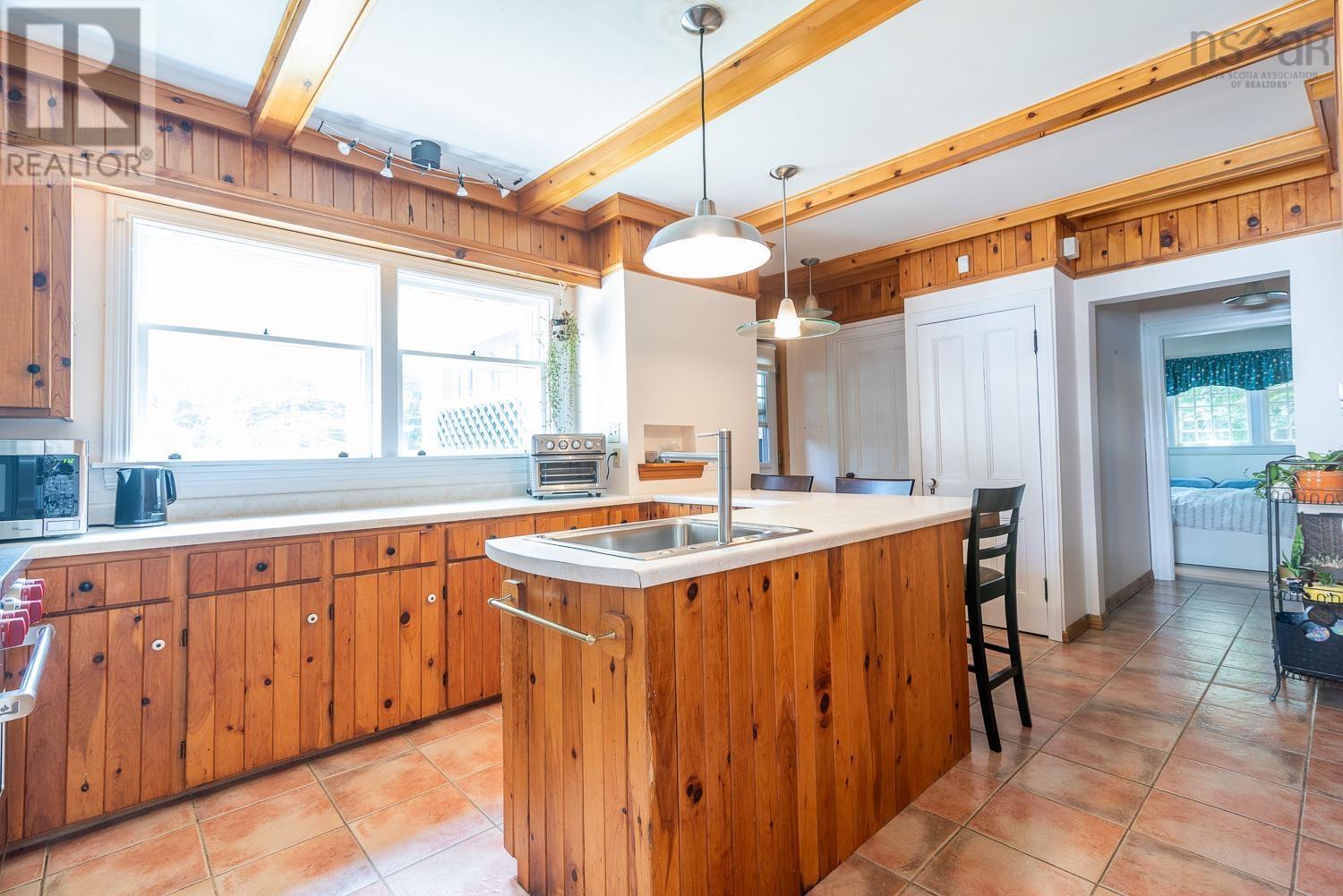 115 Willow Street Property Photo 12