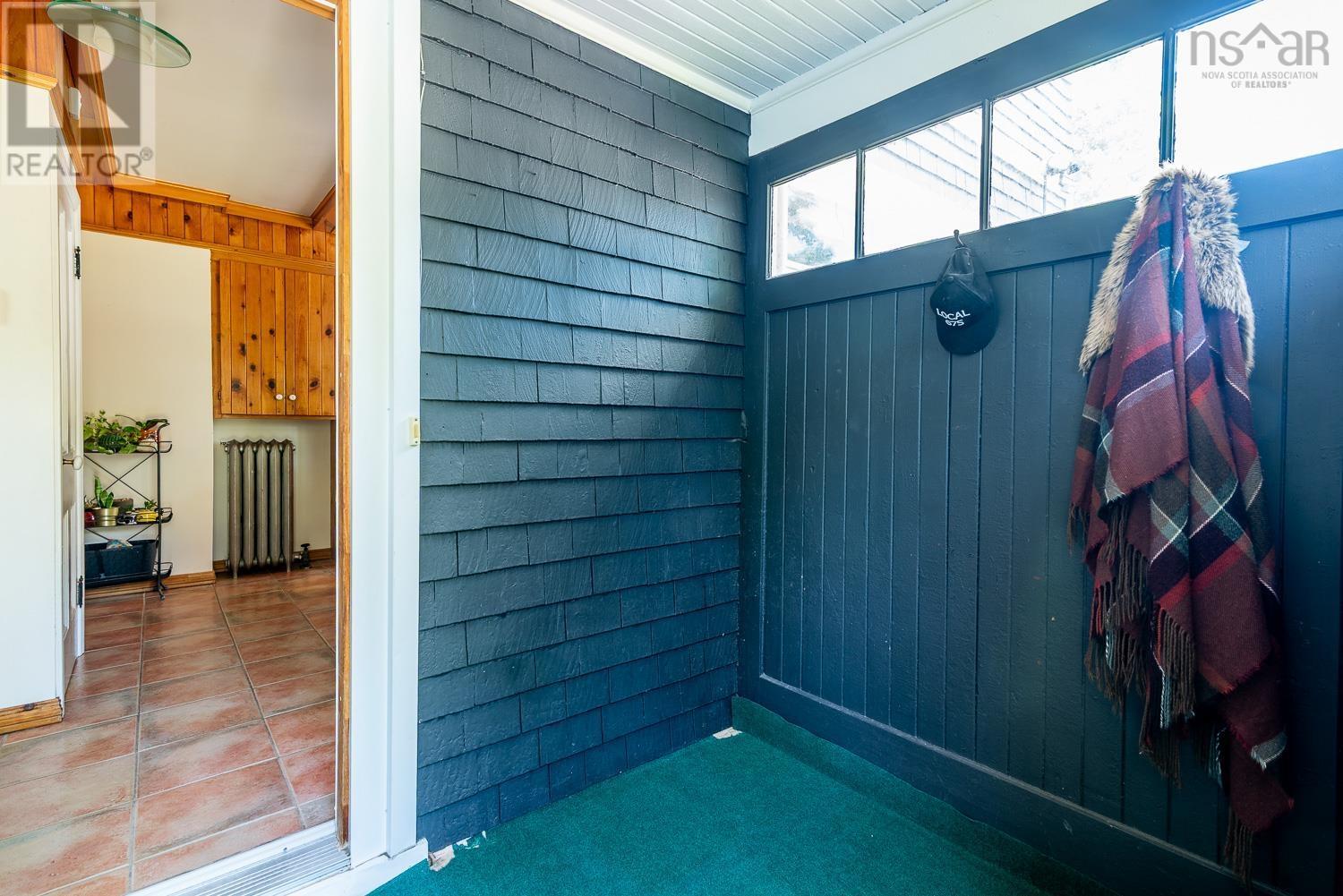 115 Willow Street Property Photo 14