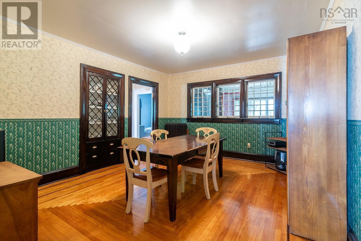 115 Willow Street Property Photo 17