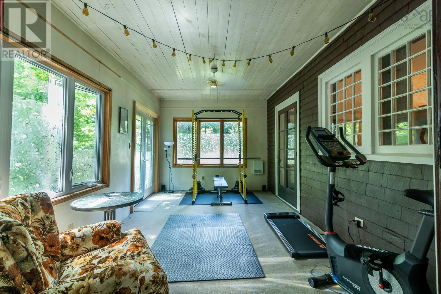 115 Willow Street Property Photo 18