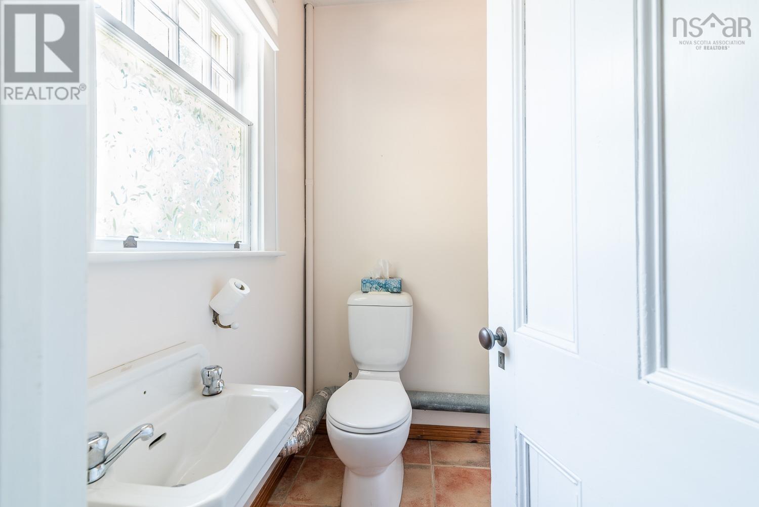 115 Willow Street Property Photo 22