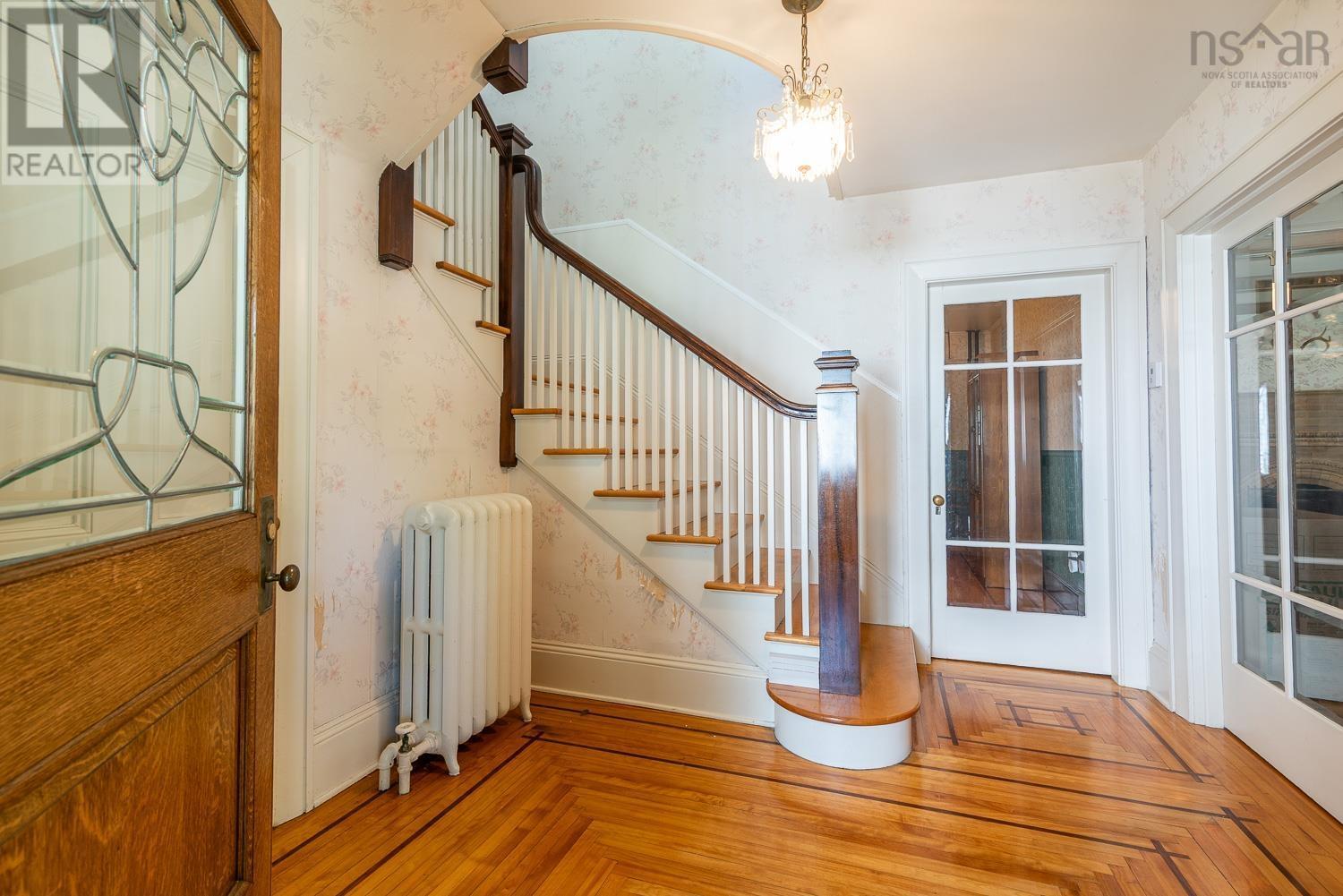 115 Willow Street Property Photo 24