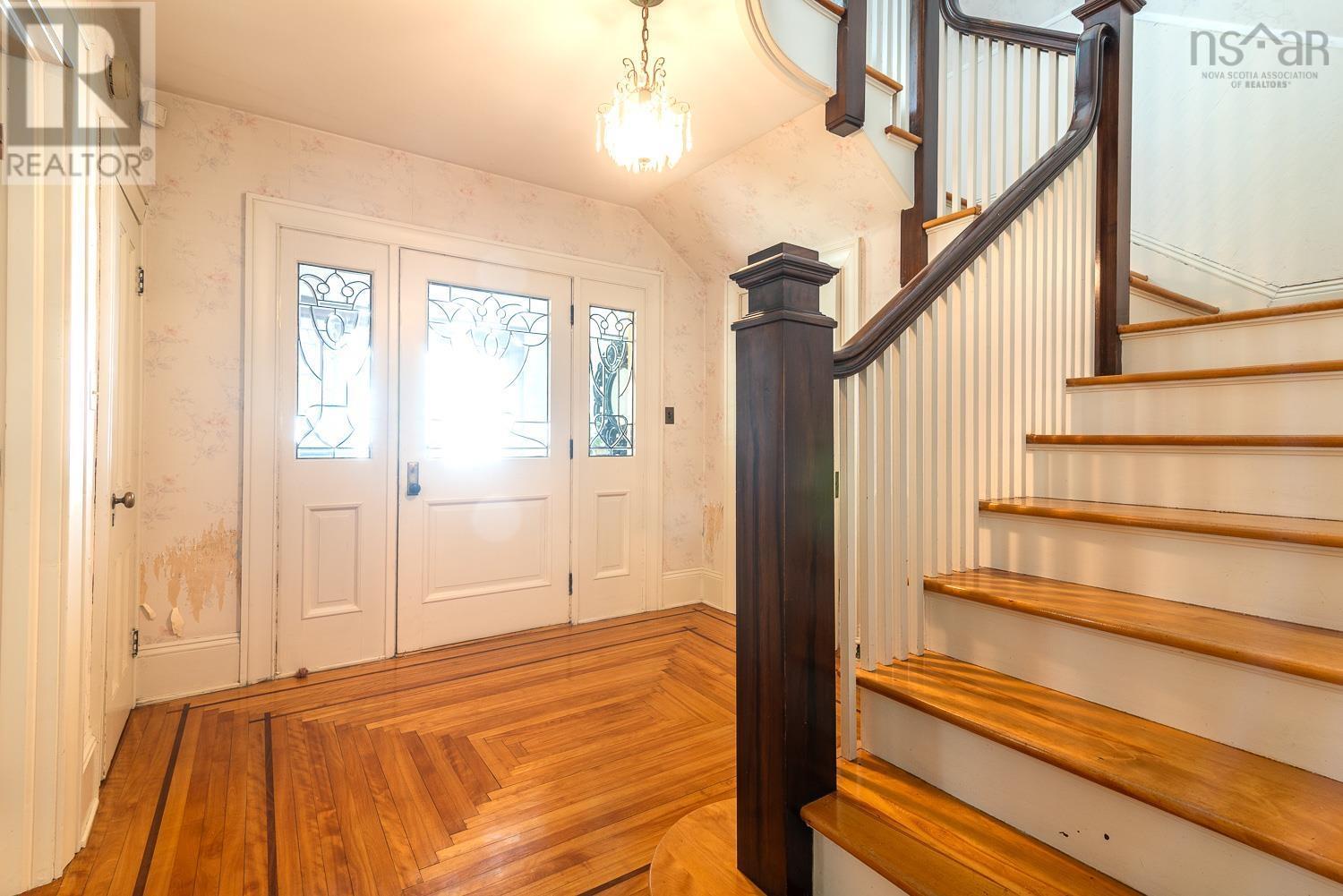 115 Willow Street Property Photo 25