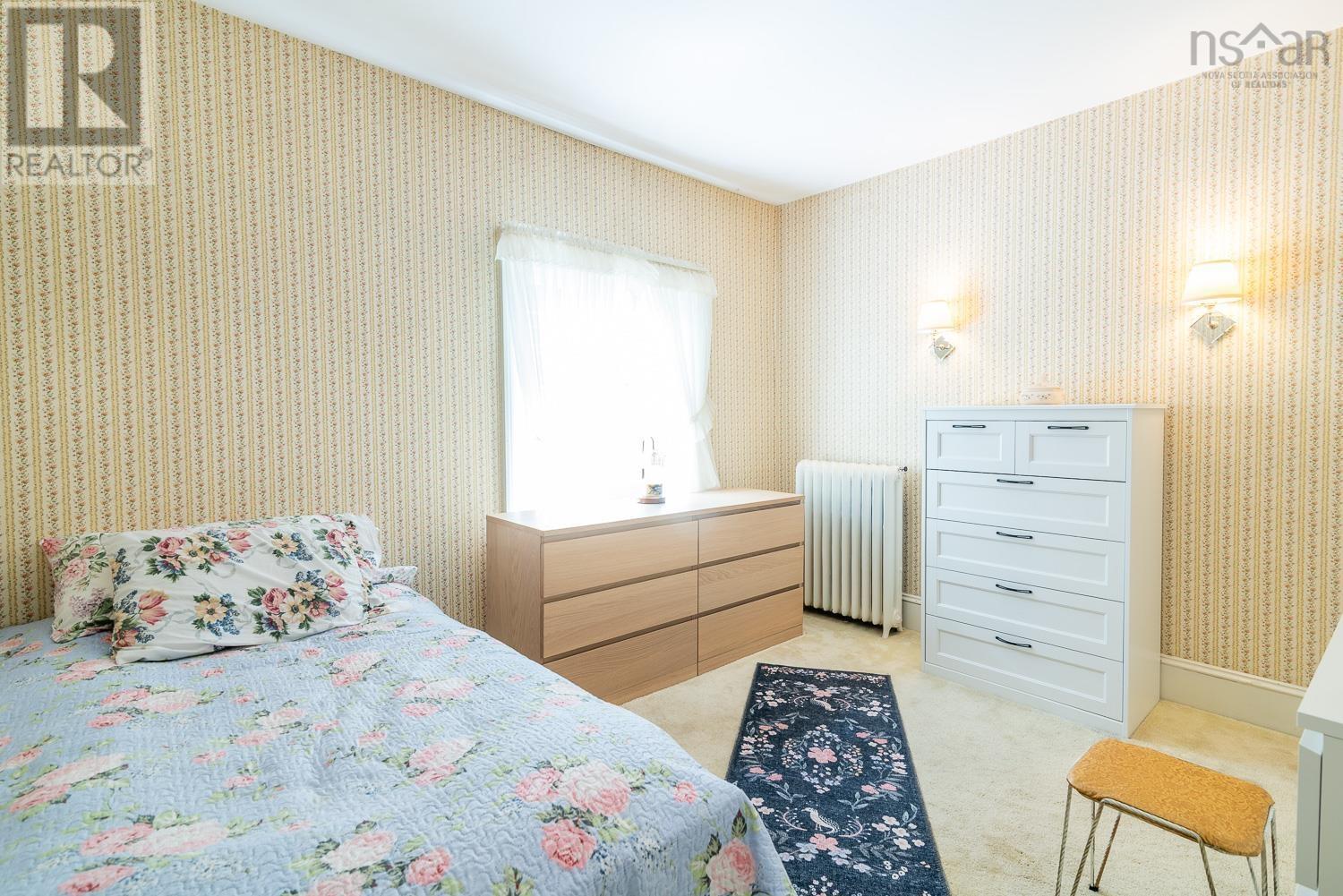 115 Willow Street Property Photo 34