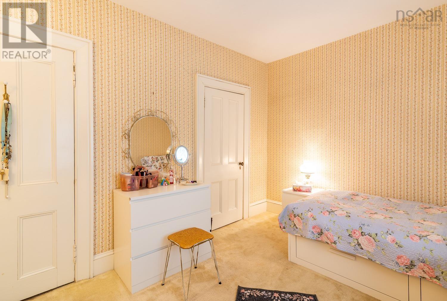 115 Willow Street Property Photo 36