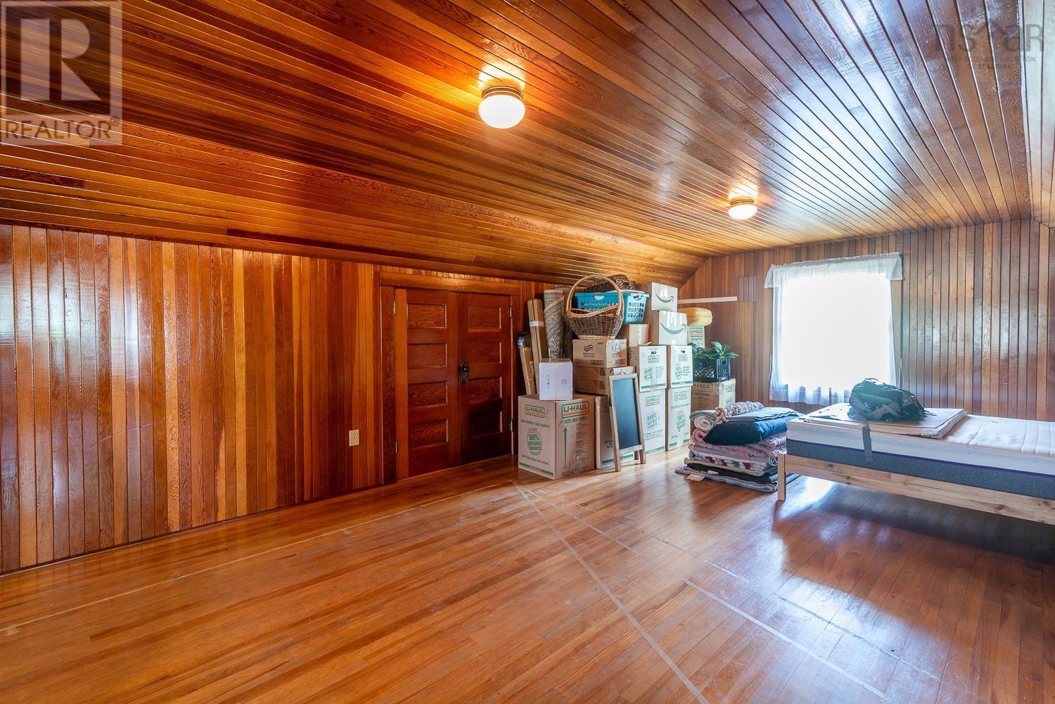 115 Willow Street Property Photo 41