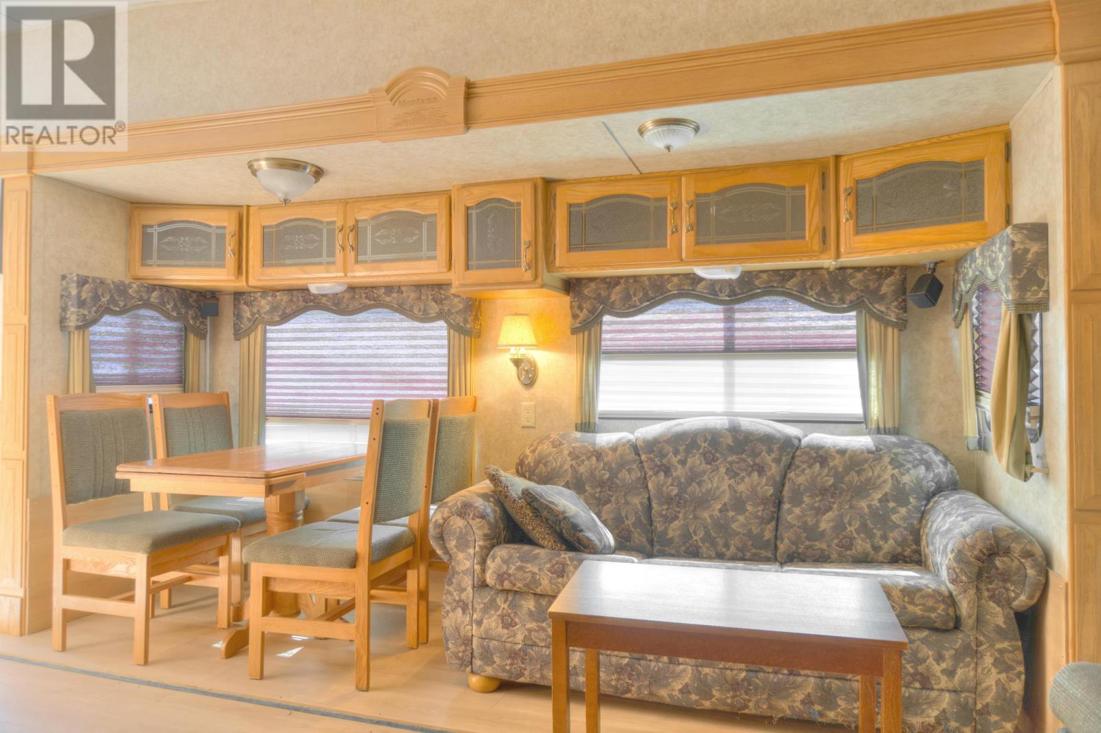 22 Mae Lane Property Photo 24