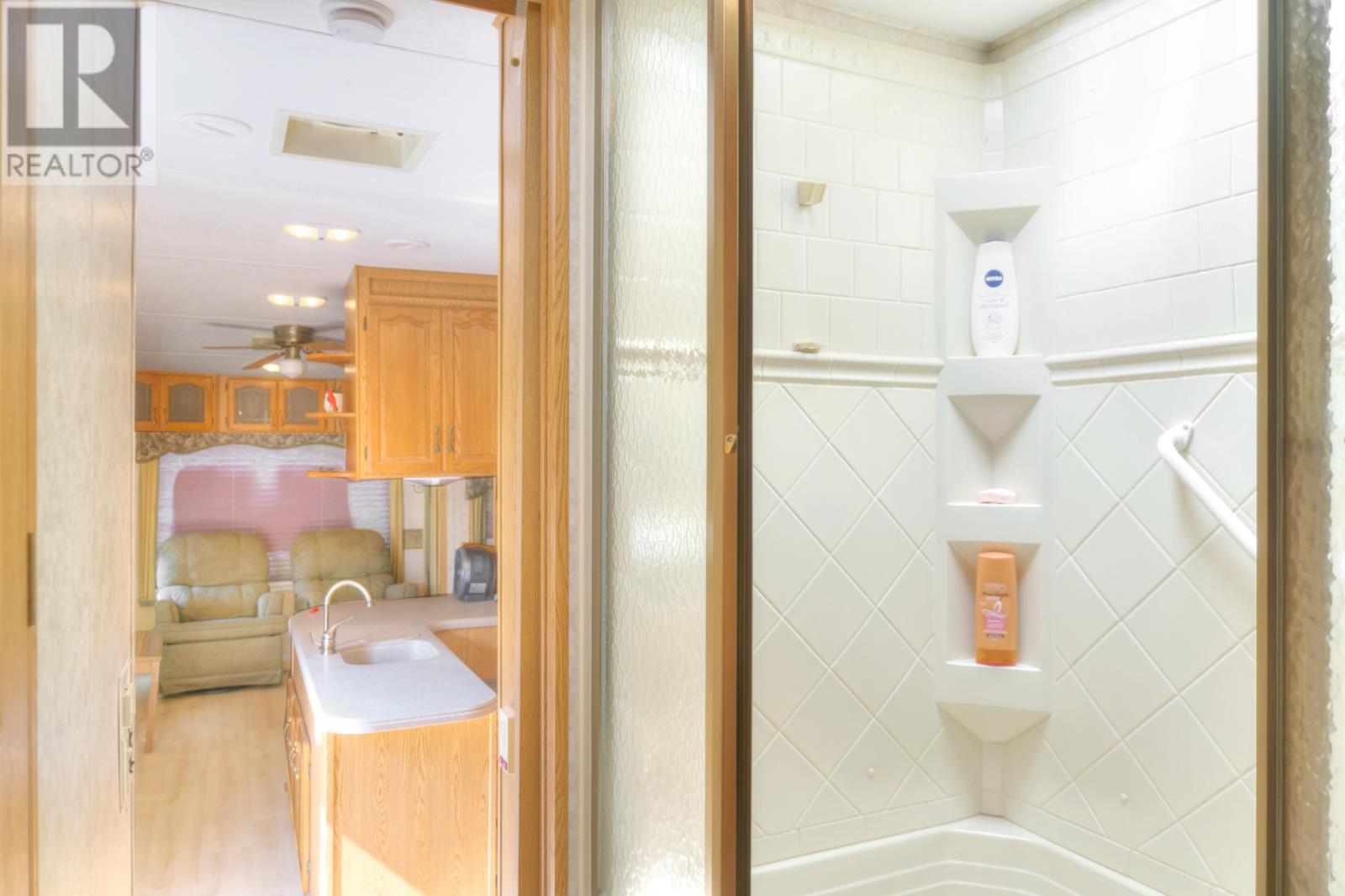 22 Mae Lane Property Photo 30