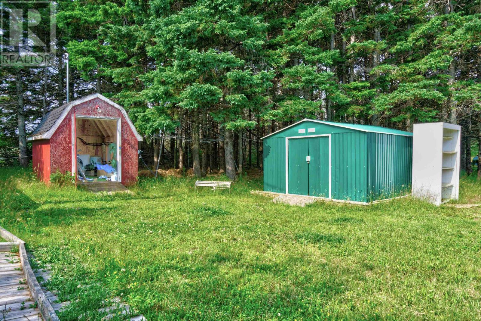 22 Mae Lane Property Photo 34