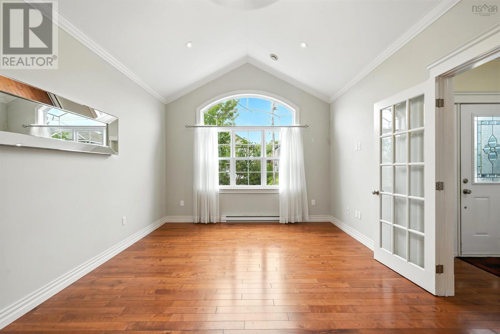 103 Claudia Crescent Property Photo 3