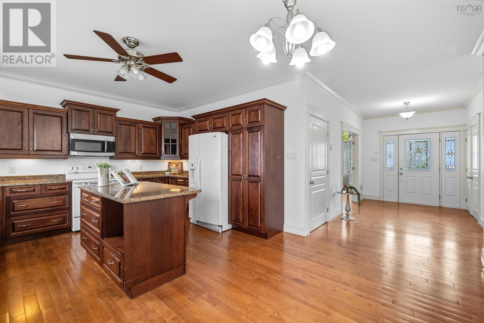 103 Claudia Crescent Property Photo 13