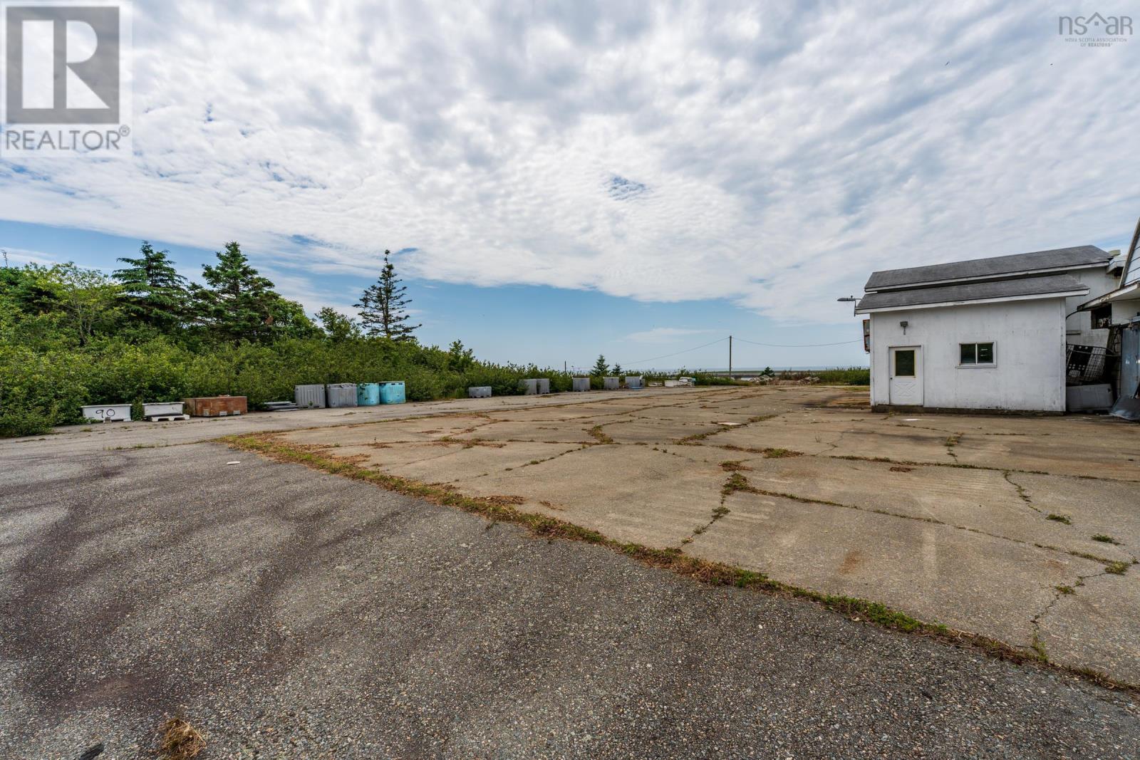 389 Abbotts Harbour Road Property Photo 15