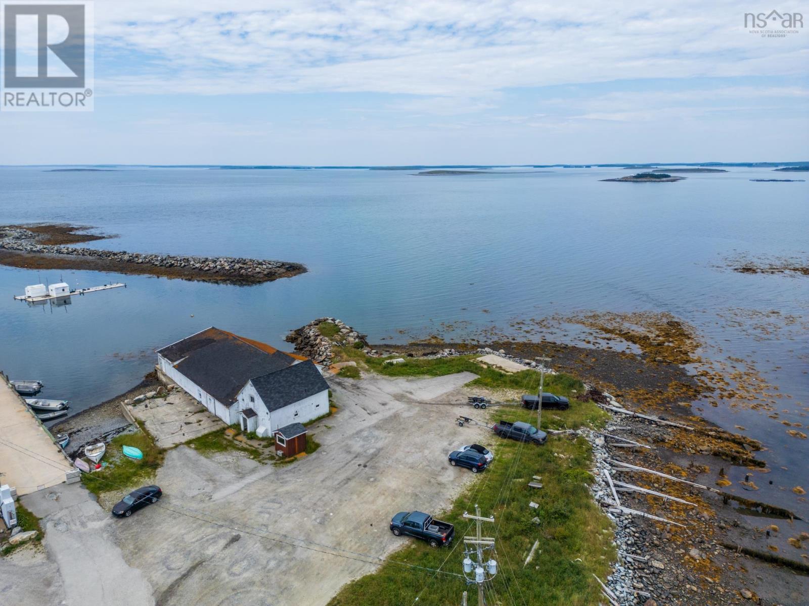 389 Abbotts Harbour Road Property Photo 35