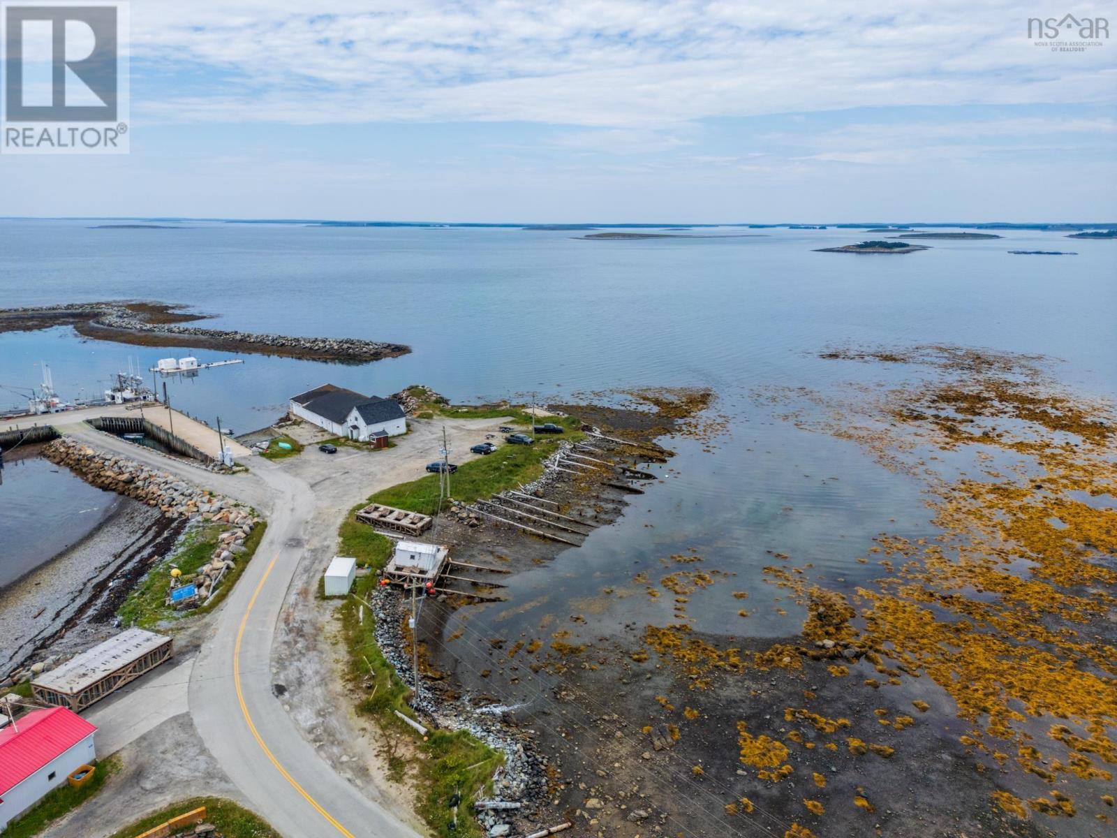 389 Abbotts Harbour Road Property Photo 36