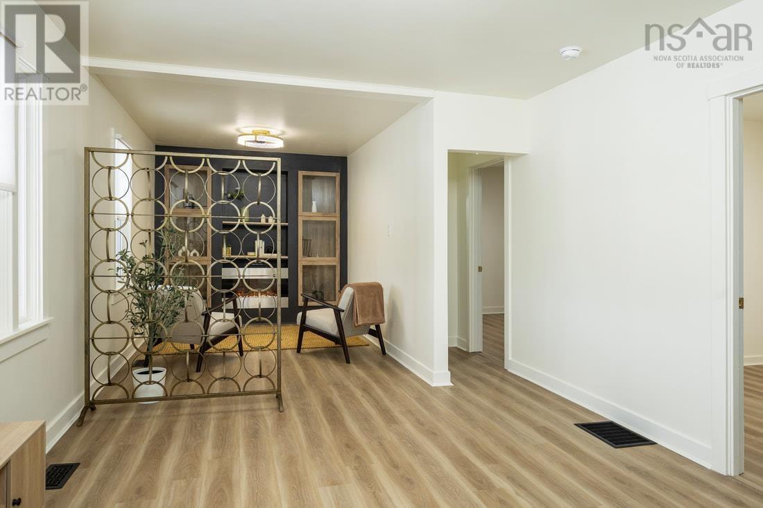 1134 Meadowvale Road Property Photo 8