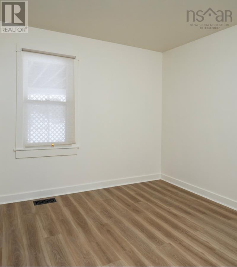 1134 Meadowvale Road Property Photo 12