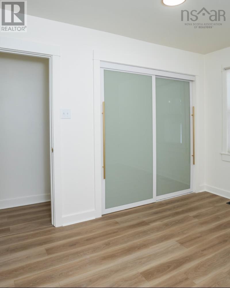 1134 Meadowvale Road Property Photo 14