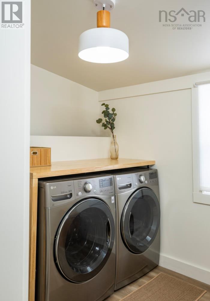 1134 Meadowvale Road Property Photo 15