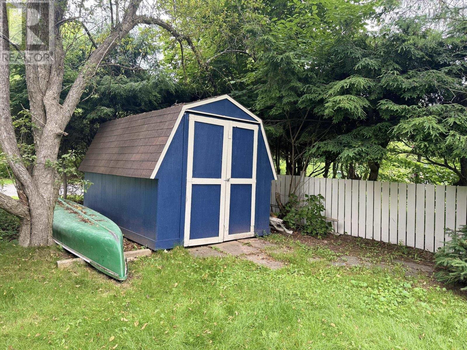 70 Victoria Road Property Photo 8