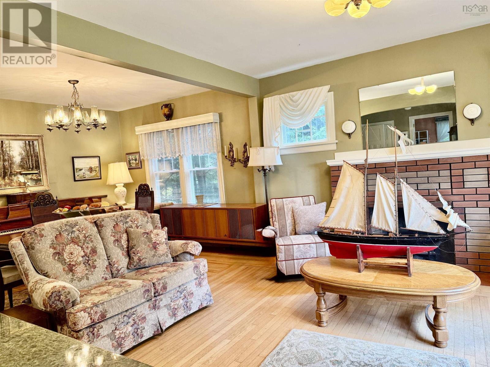 70 Victoria Road Property Photo 15