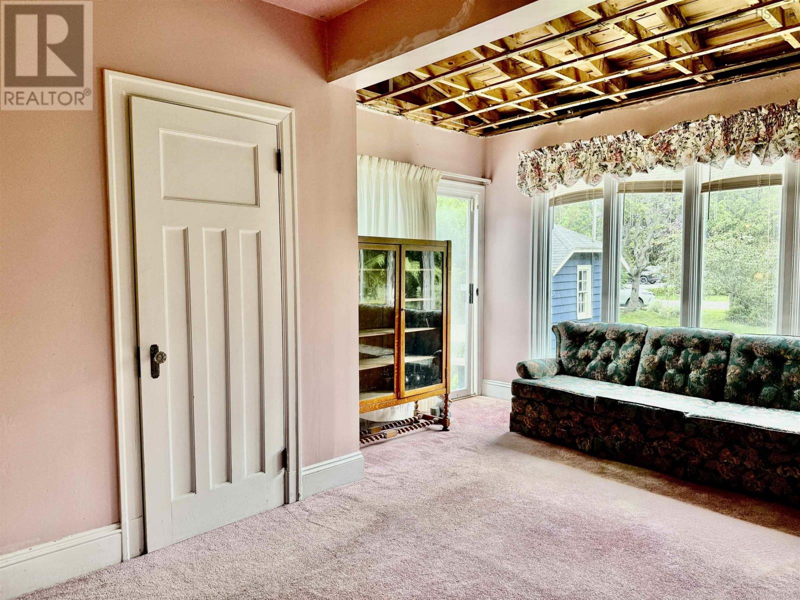 70 Victoria Road Property Photo 25