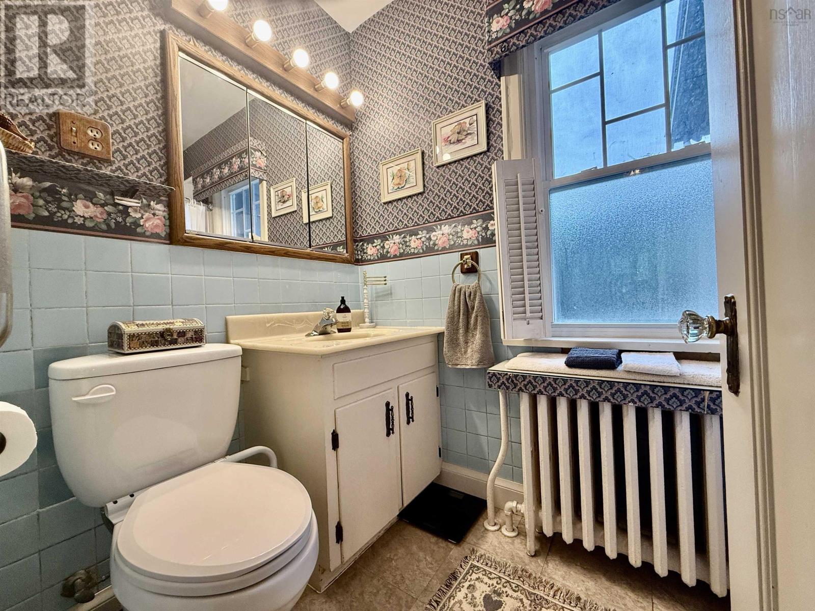 70 Victoria Road Property Photo 26