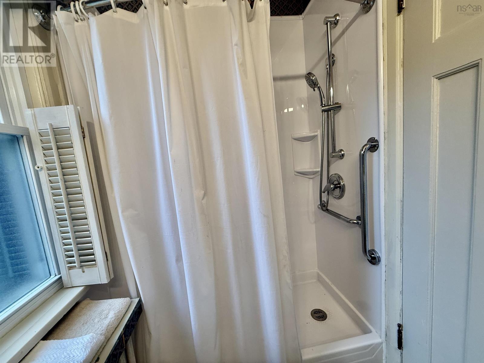 70 Victoria Road Property Photo 27