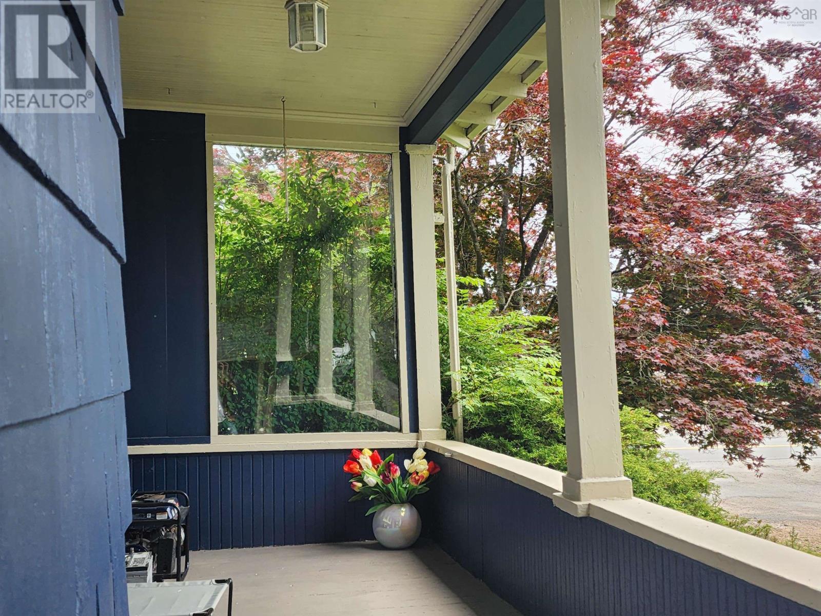 70 Victoria Road Property Photo 37