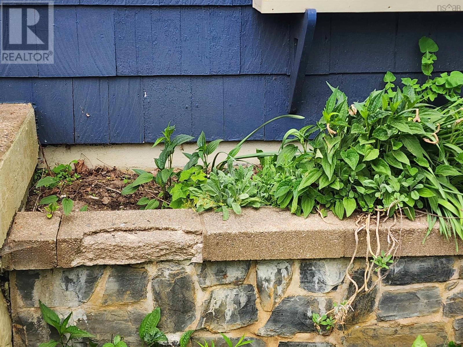 70 Victoria Road Property Photo 40