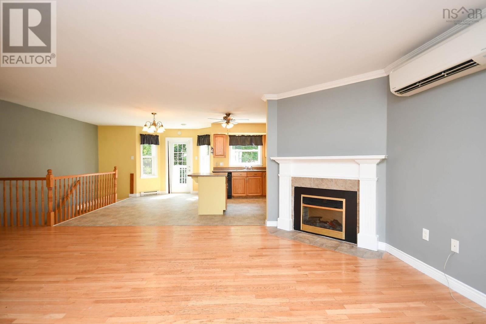 143 Jackladder Drive Property Photo 10
