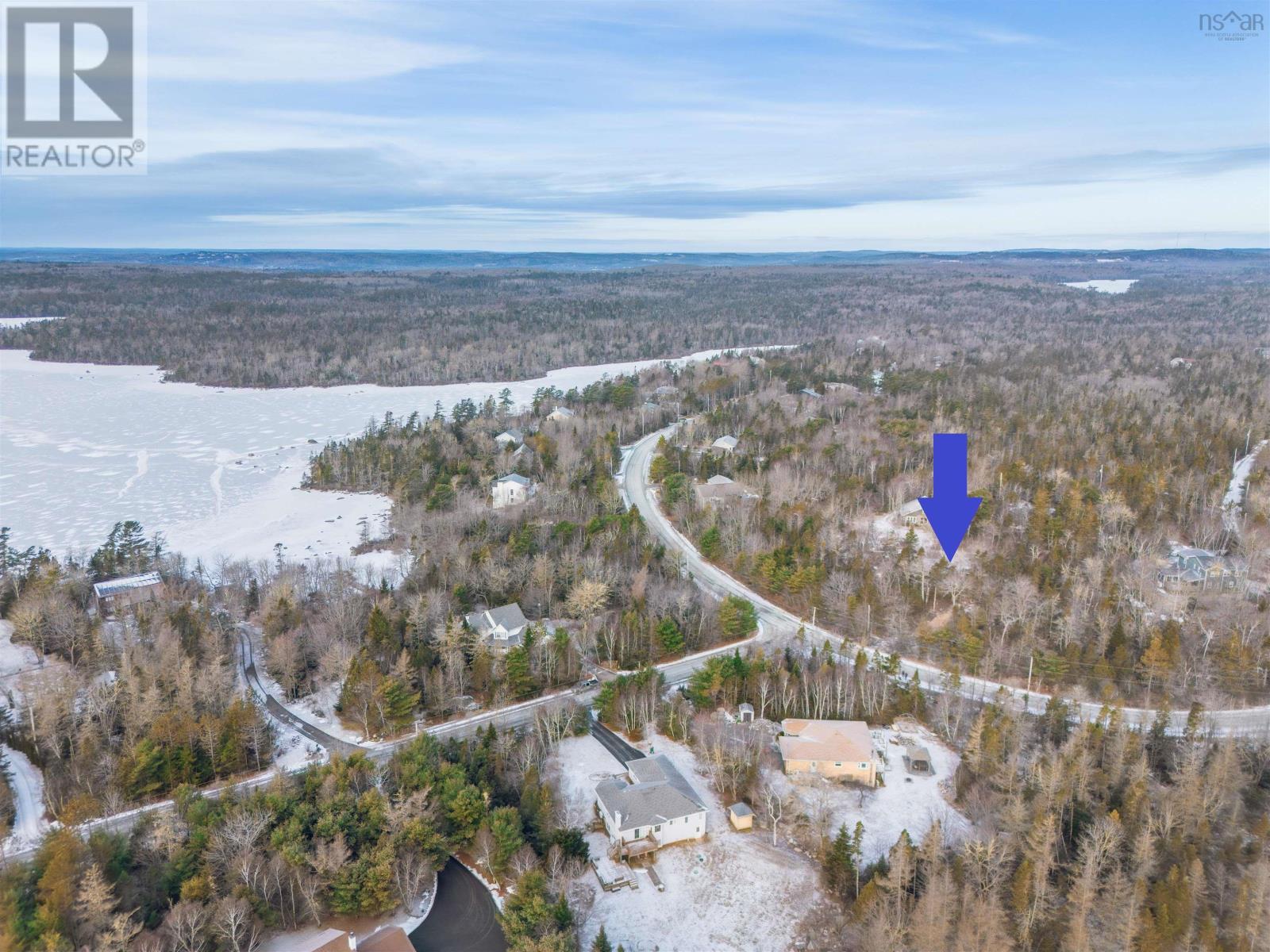 70 Three Brooks Drive Property Photo 6