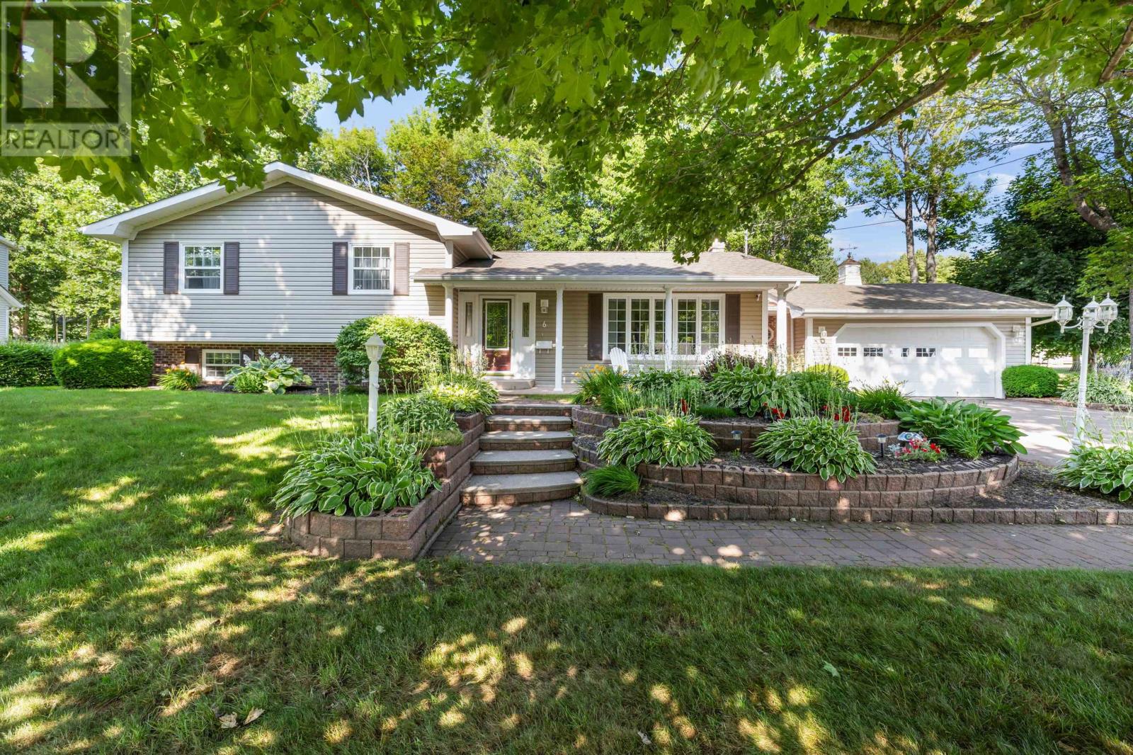 6 Maple Grove Avenue Property Photo 1