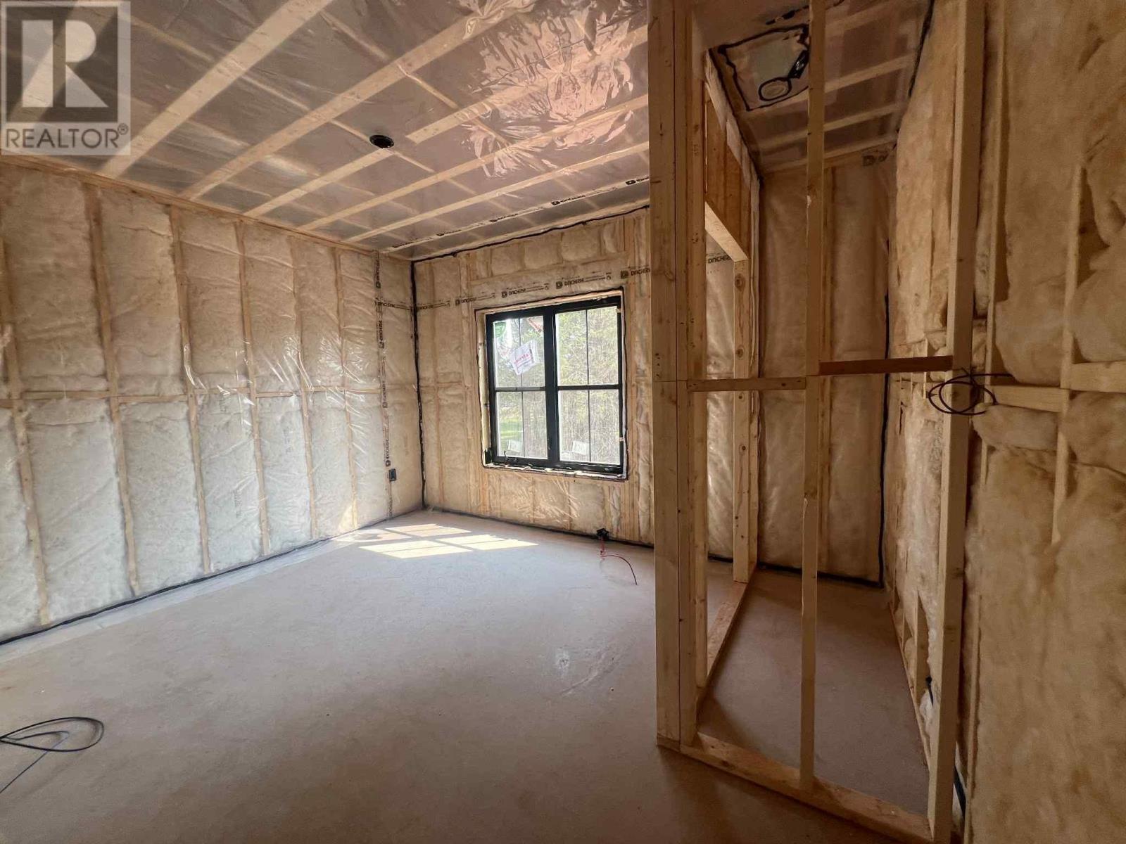 82 Stanley Road Property Photo 12