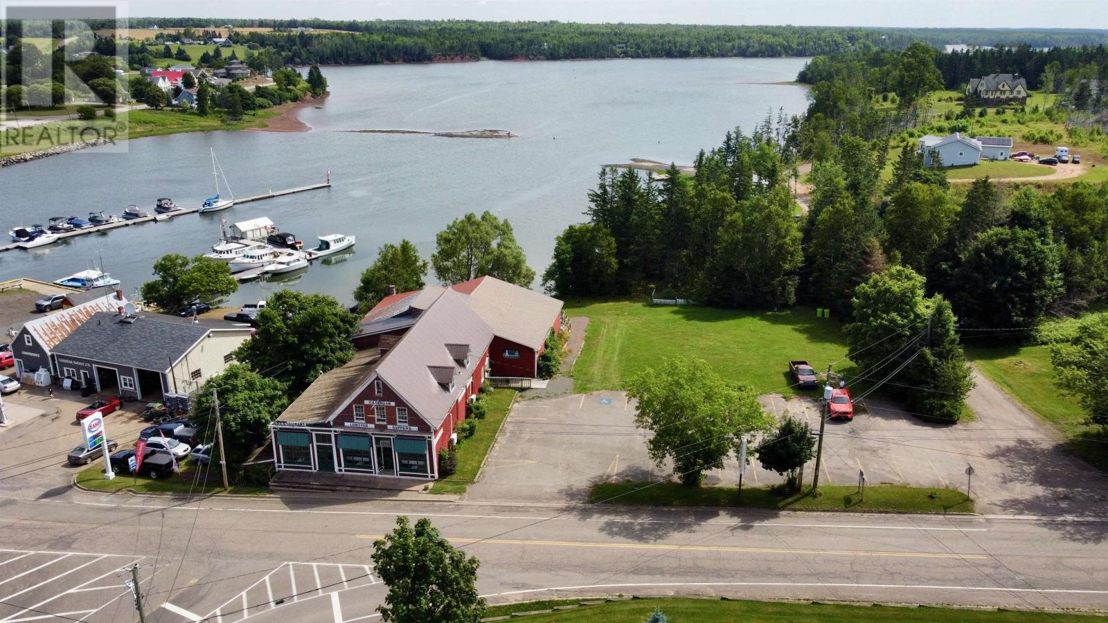 4557 Wharf Road Property Photo 1