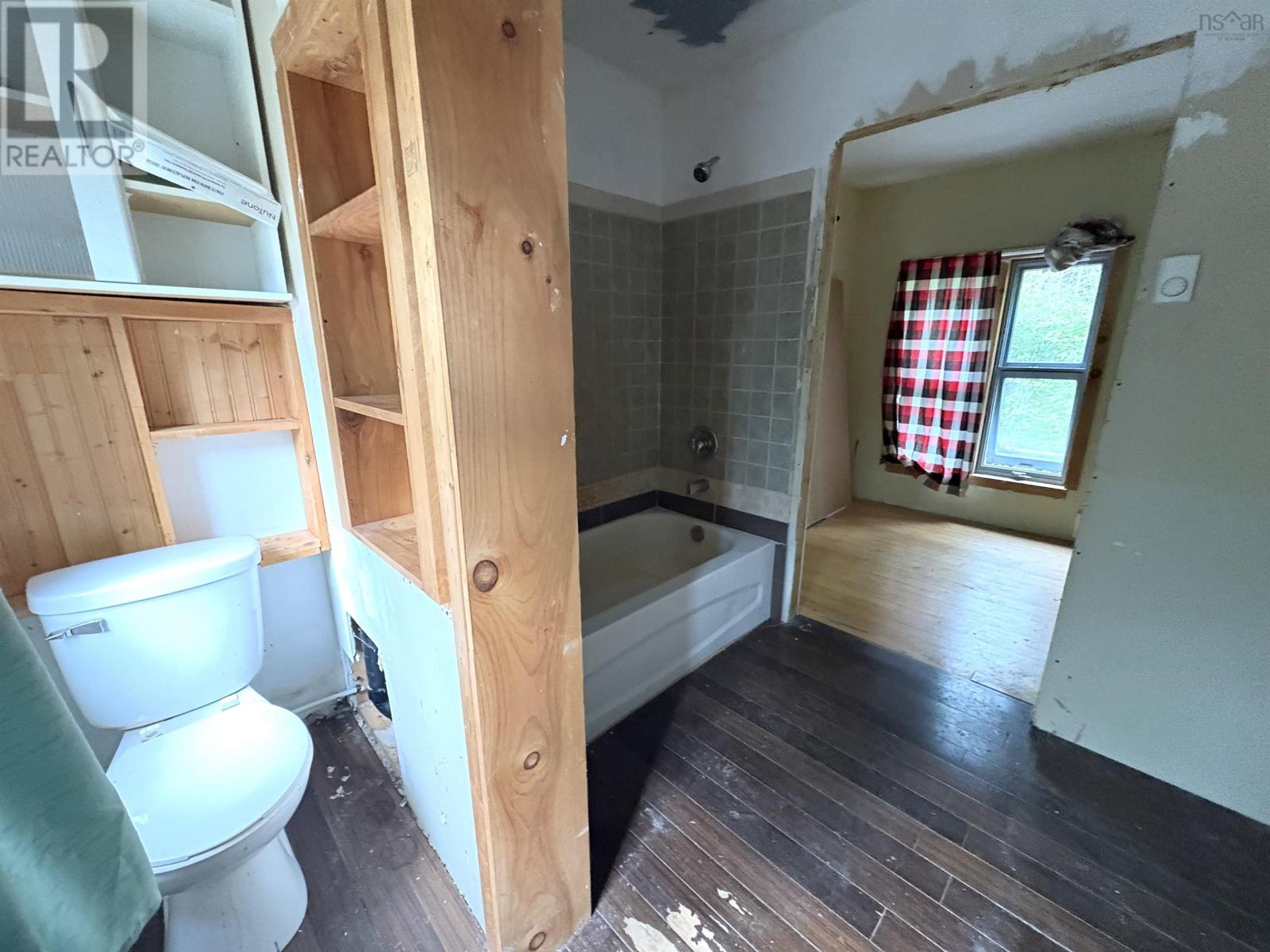 21 Gates Cove Road Property Photo 12