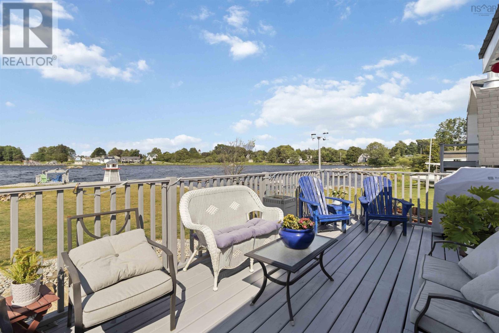 46 Roxbury Road Property Photo 4