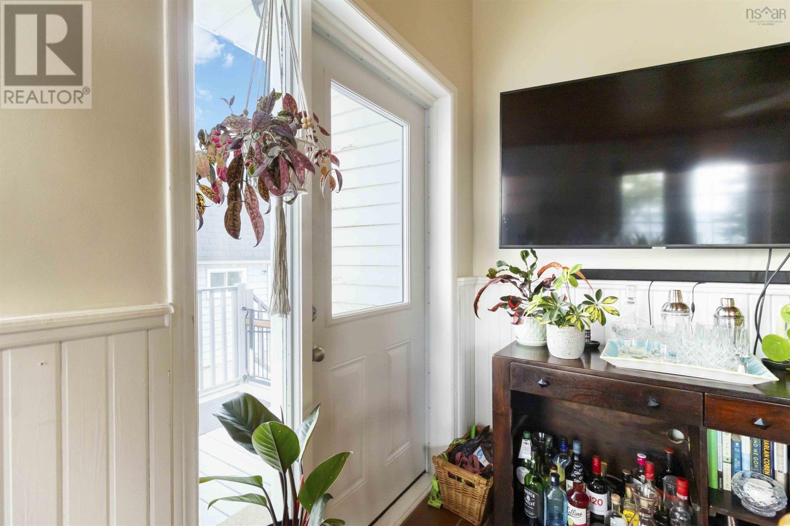 46 Roxbury Road Property Photo 24