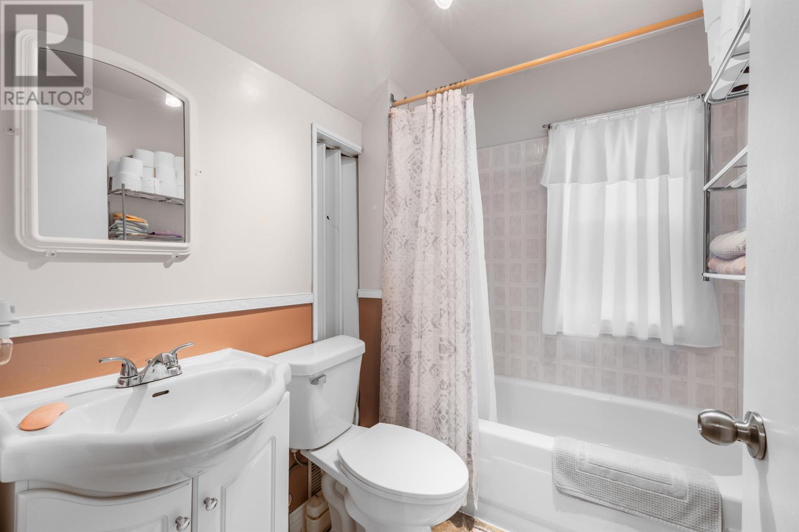 11 Marion Way Property Photo 27