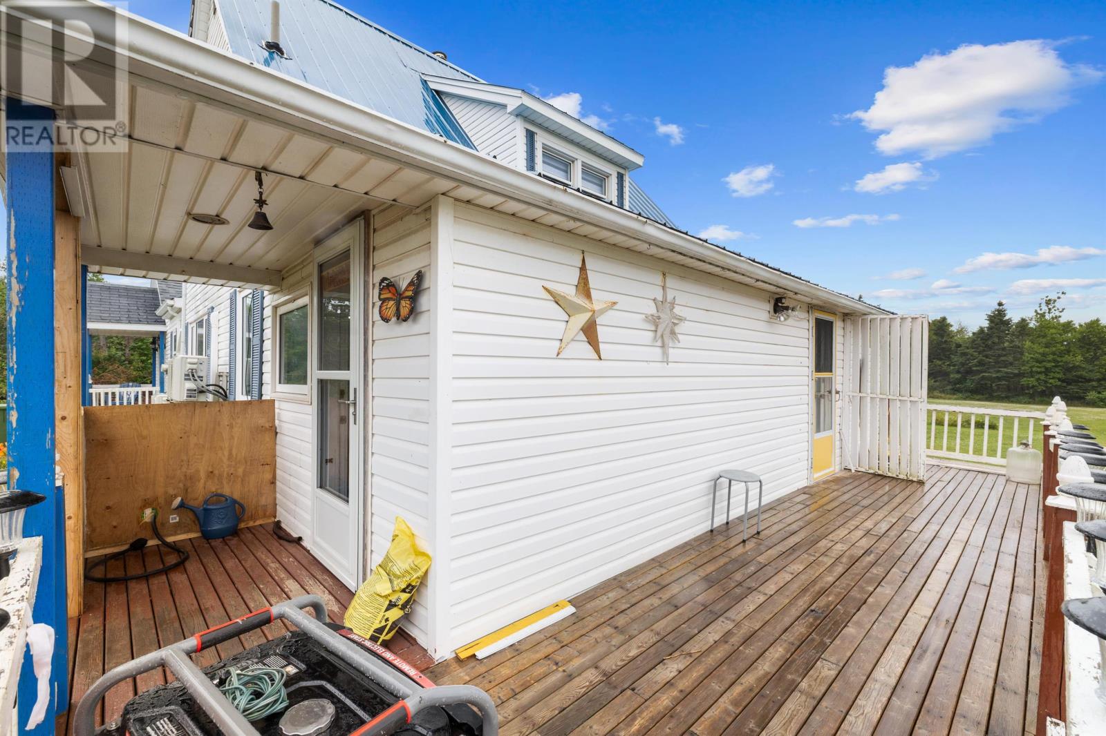 11 Marion Way Property Photo 35