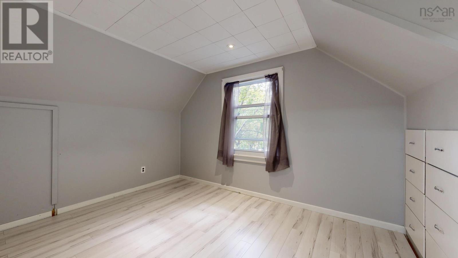 9369 Commercial Street Property Photo 41
