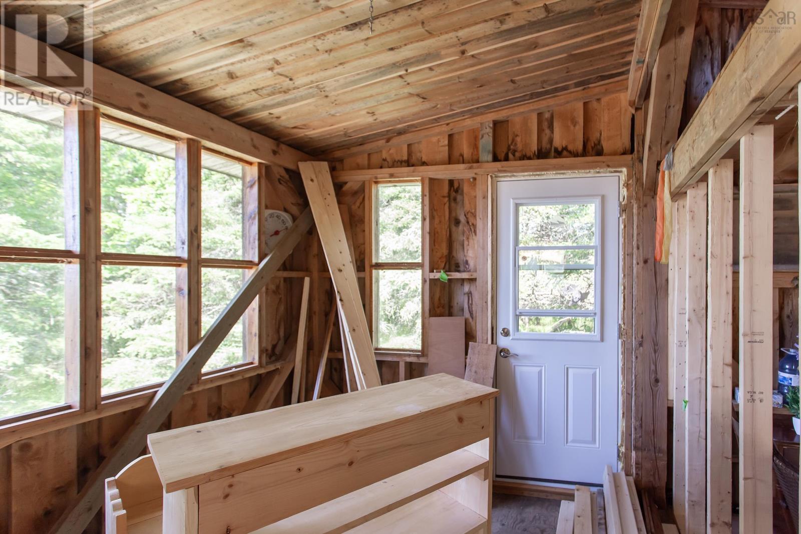 2784 Arlington Road Property Photo 12