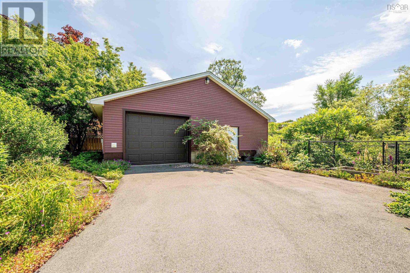 3319 Highway 2 Property Photo 37