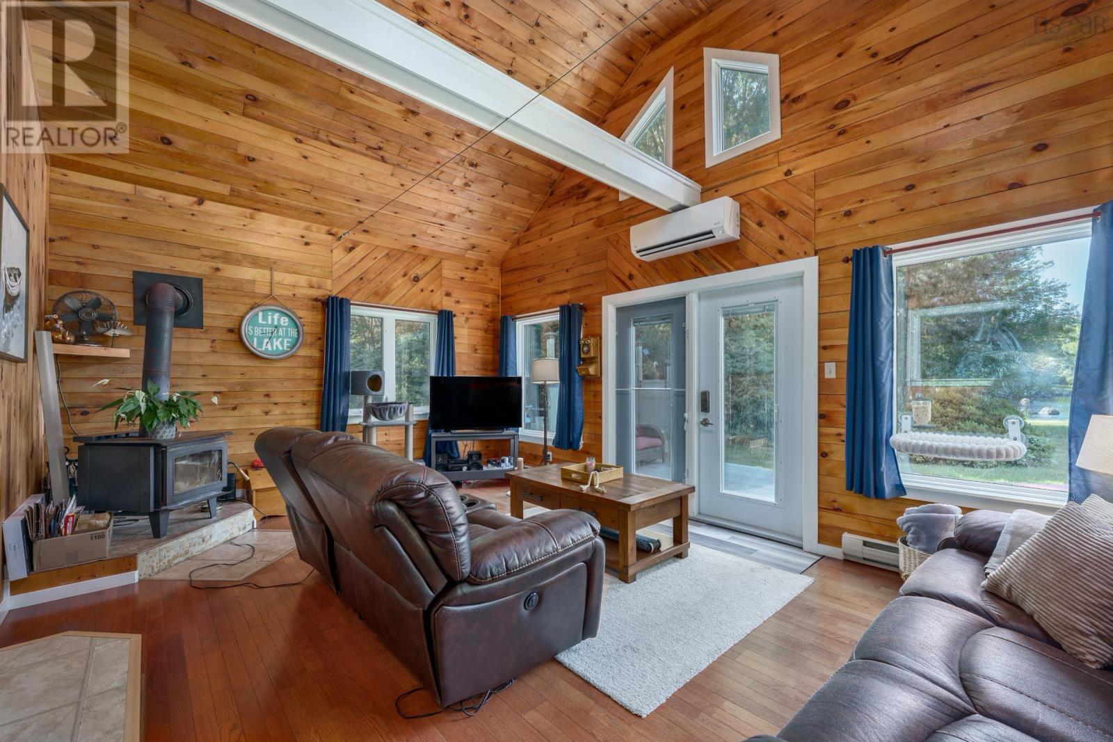 412 Double Lake Road Property Photo 4