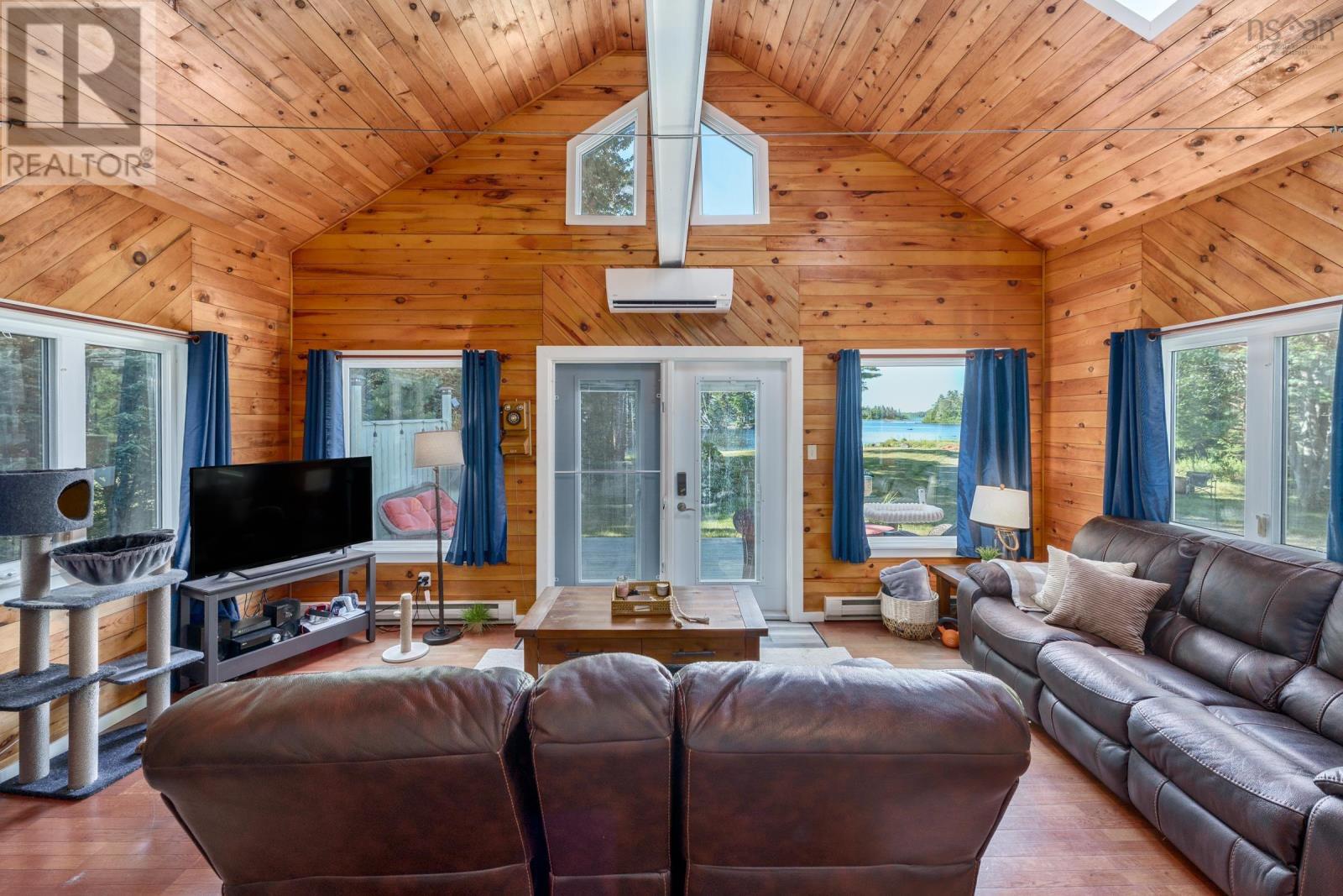 412 Double Lake Road Property Photo 5